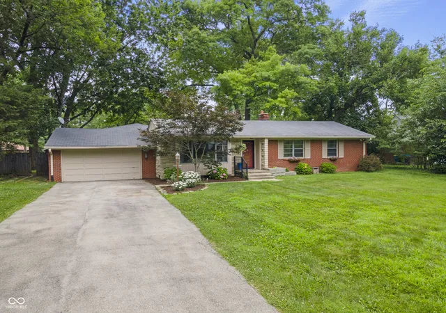 3rd image of 10237 Park Ave N, Carmel, IN 46280 | MLS# 22112429