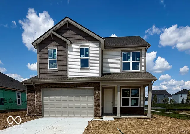 Photo 1 of Sale Pending at 6854 Elden Dr, Indianapolis, IN 46221 | MLS# 22112449 | Listing updated on 2026-09-08