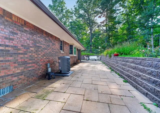 43rd image of 8942 Briarclift Rd, Indianapolis, IN 46256 | MLS# 22112456