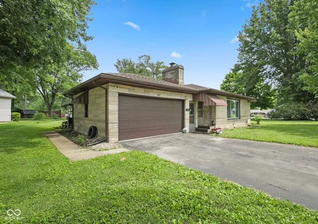 3rd image of 432 Lockerbie Rd, Shelbyville, IN 46176 | MLS# 22112463