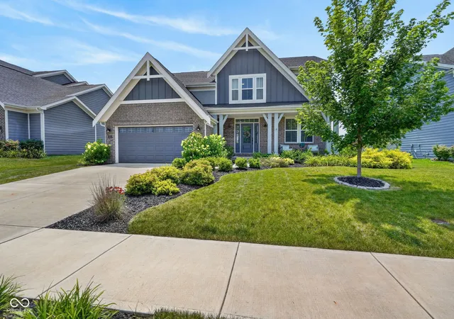 1st image of 1519 Spring Meadow Ct, Greenfield, IN 46140 | MLS# 22112466