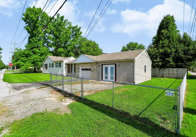 Homes for sale in Plainfield, IN | 501 Duffey St, Plainfield, IN 46168 | MLS# 22112471
