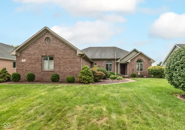 1st image of 5325 Red Stone Ln, Greenwood, IN 46142 | MLS# 22112473
