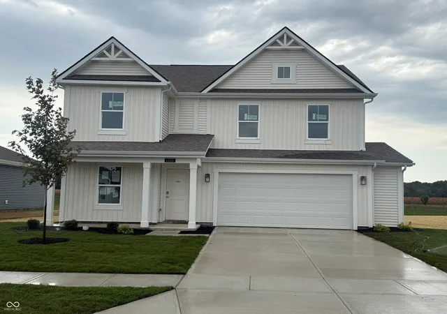 Photo 1 of Single family home for sale at 1333 Aster Dr, Shelbyville, IN 46176 | MLS# 22112477 | Listing updated on 2026-09-21