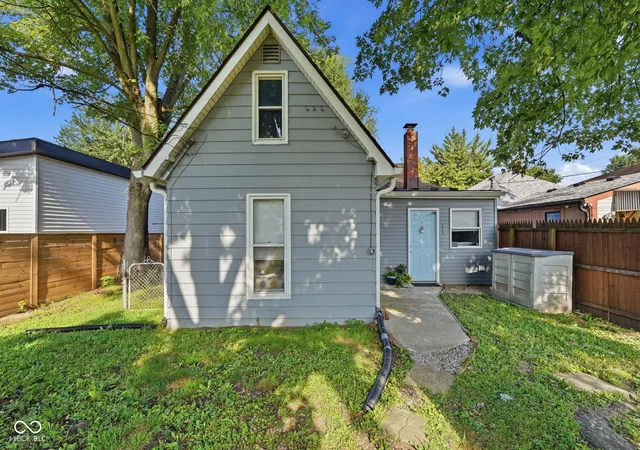 Homes for sale in Indianapolis, IN | 233 S Dearborn, Indianapolis, IN 46201 | MLS# 22112482