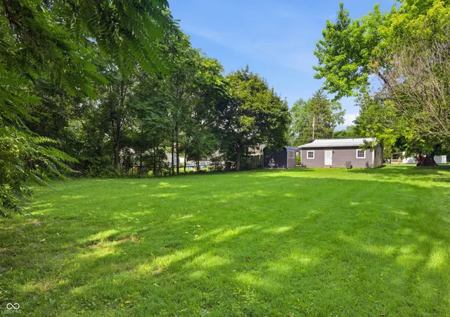 Homes for sale in Muncie, IN | 922 S Umbarger Rd, Muncie, IN 47304 | MLS# 22112488