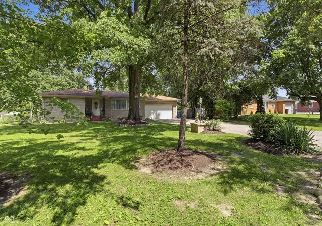 4th image of 1201 N Eustis Dr, Indianapolis, IN 46229 | MLS# 22112541