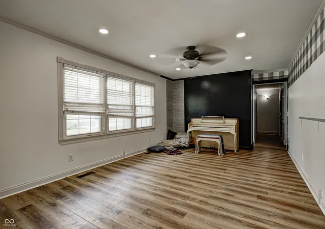 Photo 3 of Single family home for sale at 7641 Burns Dr, Brownsburg, IN 46112 | MLS# 22112542 | Listing updated on 2026-08-19