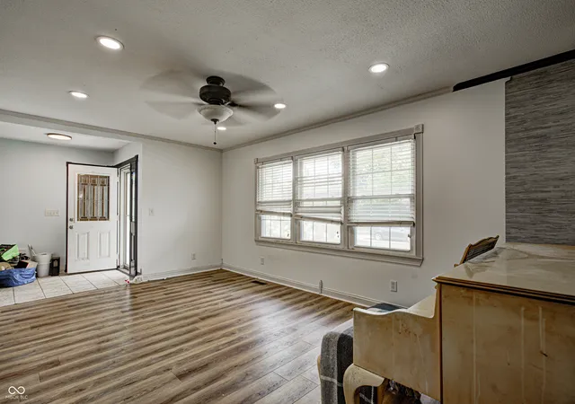 Photo 3 of Single family home for sale at 7641 Burns Dr, Brownsburg, IN 46112 | MLS# 22112542 | Listing updated on 2026-08-19