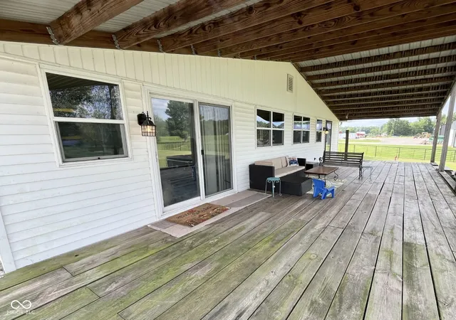 Homes for sale in North Vernon, IN | 3875 S County Road 155 W, North Vernon, IN 47265 | MLS# 22112546
