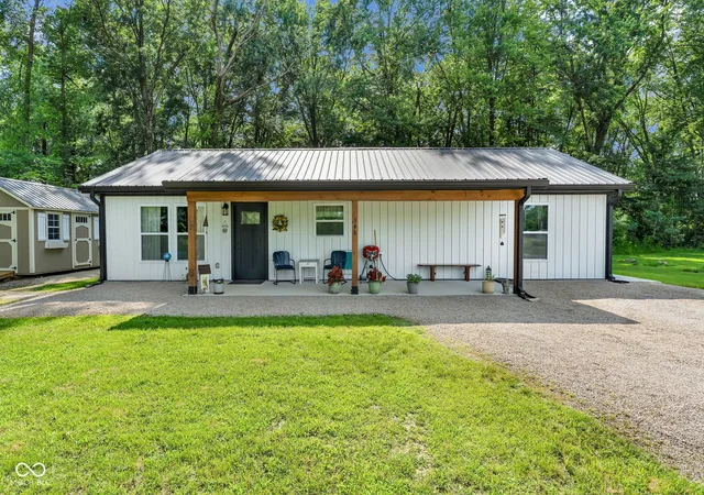 Photo 1 of Sale Pending at 348 N Virgil St, Jasonville, IN 47438 | MLS# 22112557 | Listing updated on 2026-09-04
