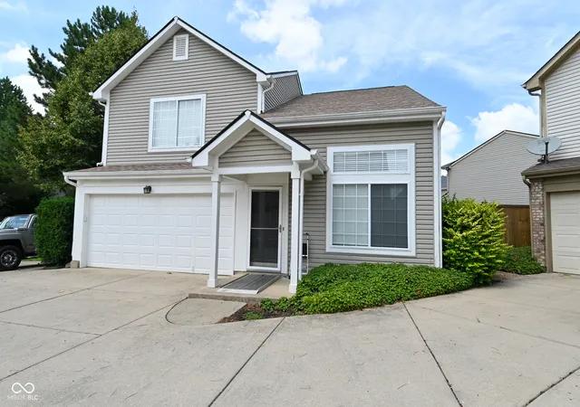 Homes for sale in Greenwood, IN | 2453 Grand Fir Dr, Greenwood, IN 46143 | MLS# 22112559