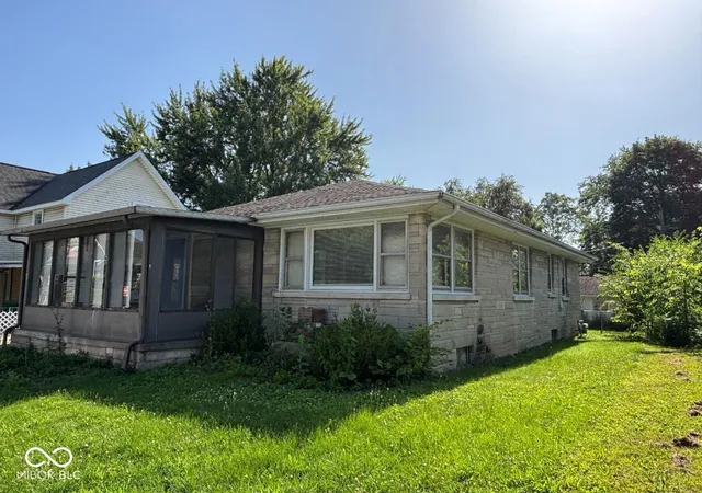Homes for sale in New Castle, IN | 143 S 9Th St, New Castle, IN 47362 | MLS# 22112564