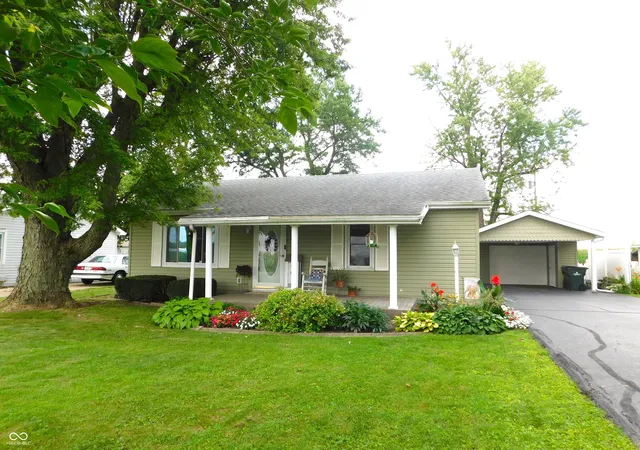 Homes for sale in Greensburg, IN | 907 W Park Rd, Greensburg, IN 47240 | MLS# 22112565