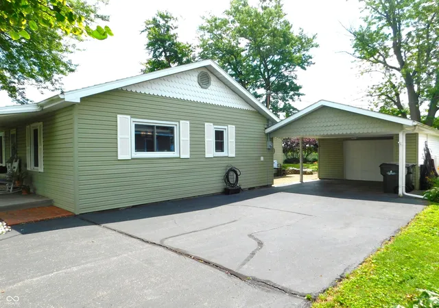 Homes for sale in Greensburg, IN | 907 W Park Rd, Greensburg, IN 47240 | MLS# 22112565