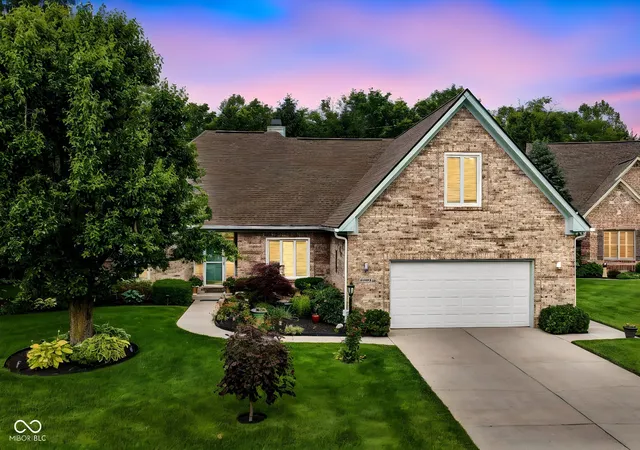 Photo 2 of Sale Pending at 8704 Vintner Ct, Indianapolis, IN 46256 | MLS# 22112572 | Listing updated on 2026-08-19