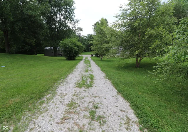 35th image of 205 S Jackson St, Waveland, IN 47989 | MLS# 22112593