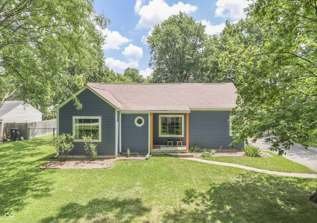 Photo 4 of Single family home for sale at 1005 N Center Dr, Indianapolis, IN 46224 | MLS# 22112600 | Listing updated on 2026-08-27