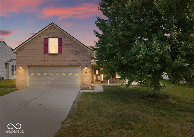 1st image of 58 Fillmore Wy, Westfield, IN 46074 | MLS# 22112604