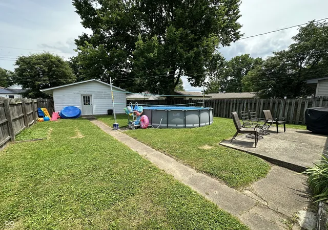 3rd image of 226 N East St, Spencer, IN 47460 | MLS# 22112610