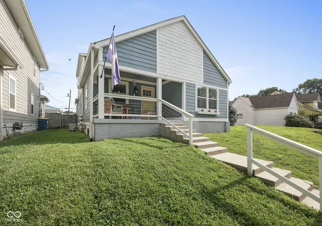 Photo 2 of Single family home for sale at 736 Lincoln St, Indianapolis, IN 46203 | MLS# 22112625 | Listing updated on 2026-09-11