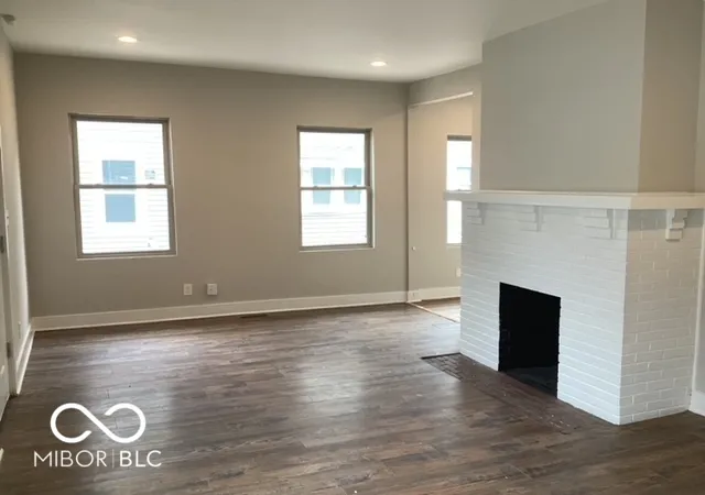 2nd image of 641 E 31st St, Indianapolis, IN 46205 | MLS# 22112637