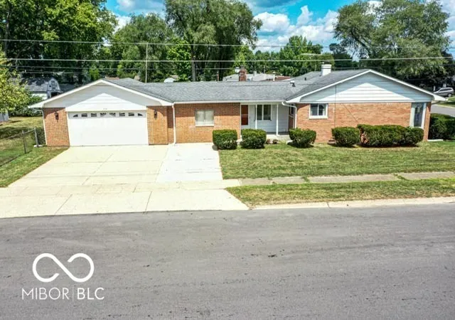 3rd image of 432 W Park Dr, Edinburgh, IN 46124 | MLS# 22112642