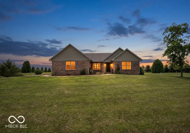 Photo 2 of Sale Pending at 5307 W Division Rd, Tipton, IN 46072 | MLS# 22112669 | Listing updated on 2026-09-02