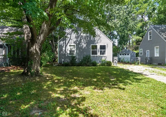 Photo 3 of Single family home for sale at 4515 Primrose Ave, Indianapolis, IN 46205 | MLS# 22112706 | Listing updated on 2026-09-17