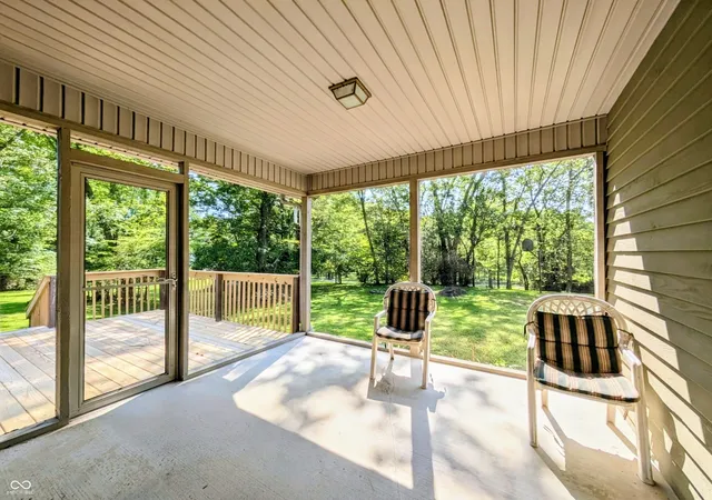 Photo 3 of Single family home for sale at 18402 E Redbud Ct, Hope, IN 47246 | MLS# 22112716 | Listing updated on 2026-09-30