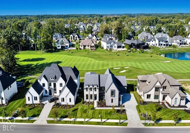 Photo 2 of Mansion for sale at 3664 Cherwell Dr, Zionsville, IN 46077 | MLS# 22112728 | Listing updated on 2026-10-01