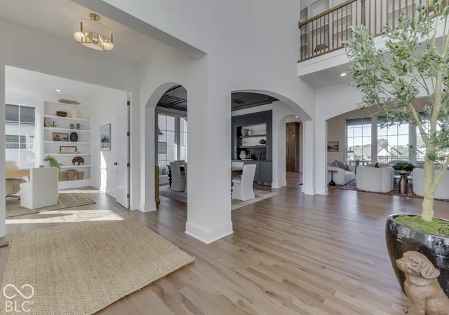 Photo 4 of Single family home for sale at 3664 Cherwell Dr, Zionsville, IN 46077 | MLS# 22112728 | Listing updated on 2026-10-01