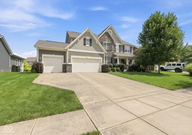 1st image of 11122 Woodpark Dr, Noblesville, IN 46060 | MLS# 22112734