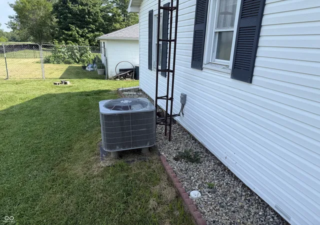 Homes for sale in New Castle, IN | 520 W County Road 400 S, New Castle, IN 47362 | MLS# 22112738