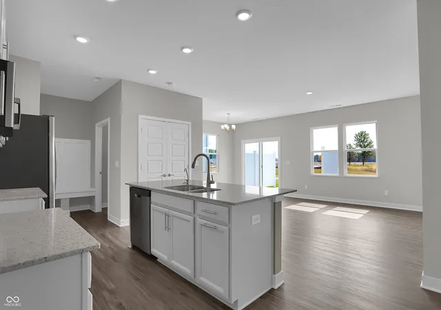 5th image of 5302 Foxley Park Ln, Avon, IN 46123 | MLS# 22112741