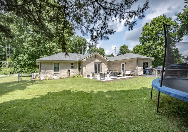 5th image of 9895 Haverstick Rd, Carmel, IN 46280 | MLS# 22112746