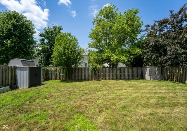 57th image of 3244 Rolling Hill Dr, Columbus, IN 47201 | MLS# 22112750
