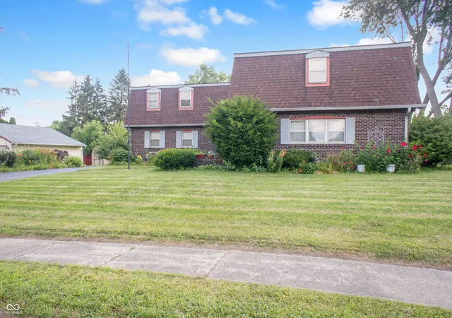 Photo 1 of Single family home for sale at 5455 Leone Dr, Indianapolis, IN 46226 | MLS# 22112752 | Listing updated on 2026-09-25