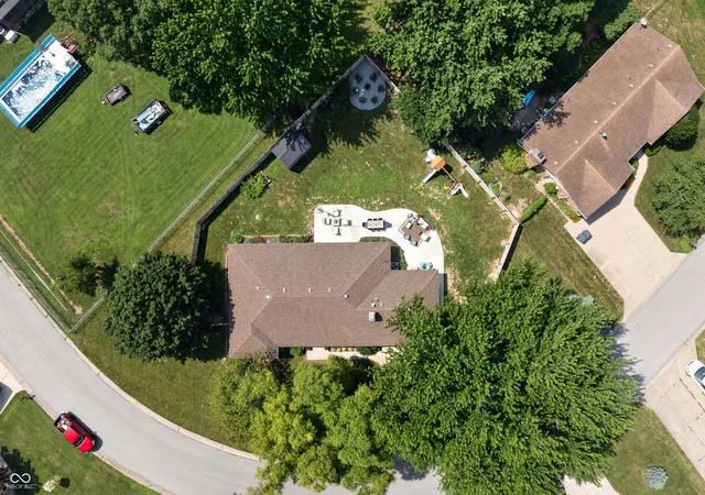 4th image of 3986 Creekwood Dr, Greenwood, IN 46142 | MLS# 22112783