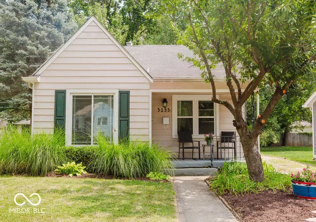 1st image of 5155 Evanston Ave, Indianapolis, IN 46205 | MLS# 22112788