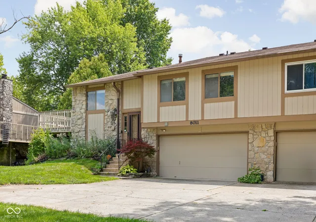 Homes for sale in Indianapolis, IN | 8011 Sunfield Ct, Indianapolis, IN 46214 | MLS# 22112790