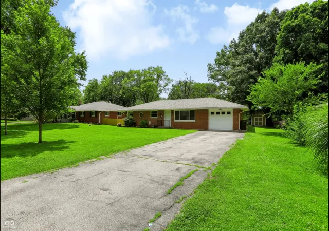 Homes for sale in Indianapolis, IN | 7114 Chandler Dr, Indianapolis, IN 46217 | MLS# 22112796
