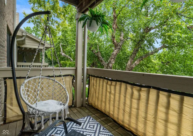 Photo 18 of Condo for sale at 8820 Yardley Ct #APT 207, Indianapolis, IN 46268 | MLS# 22112798 | Listing updated on 2026-09-02