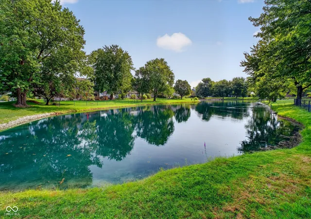 4th image of 10424 Snapper Ct, Indianapolis, IN 46256 | MLS# 22112800