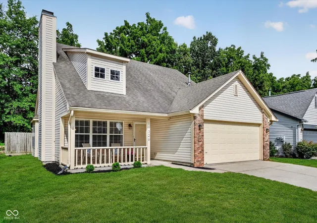 2nd image of 11326 Harrington Ln, Fishers, IN 46038 | MLS# 22112813