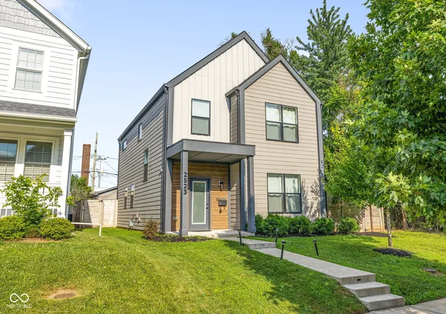 1st image of 2523 Guilford Ave, Indianapolis, IN 46205 | MLS# 22112819