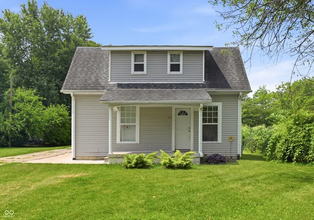 Homes for sale in Fairland, IN | 9627 N Michigan Rd, Fairland, IN 46126 | MLS# 22112830
