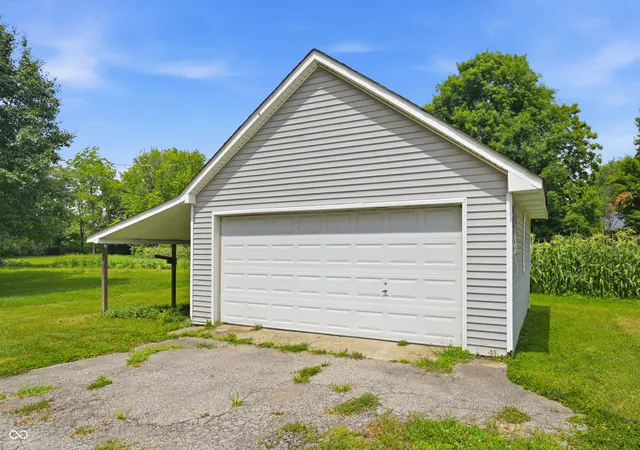 Homes for sale in Fairland, IN | 9627 N Michigan Rd, Fairland, IN 46126 | MLS# 22112830