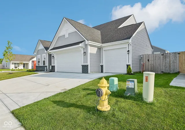 Homes for sale in Sheridan, IN | 553 Alder Wy, Sheridan, IN 46069 | MLS# 22112832