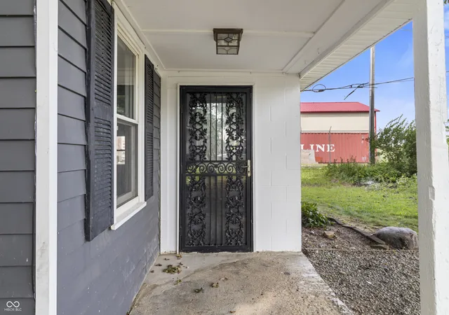 Homes for sale in Daleville, IN | 15025 W 7Th St, Daleville, IN 47334 | MLS# 22112872